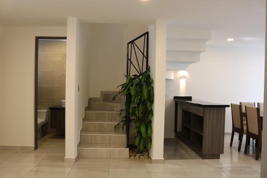 ESCALERAS 1